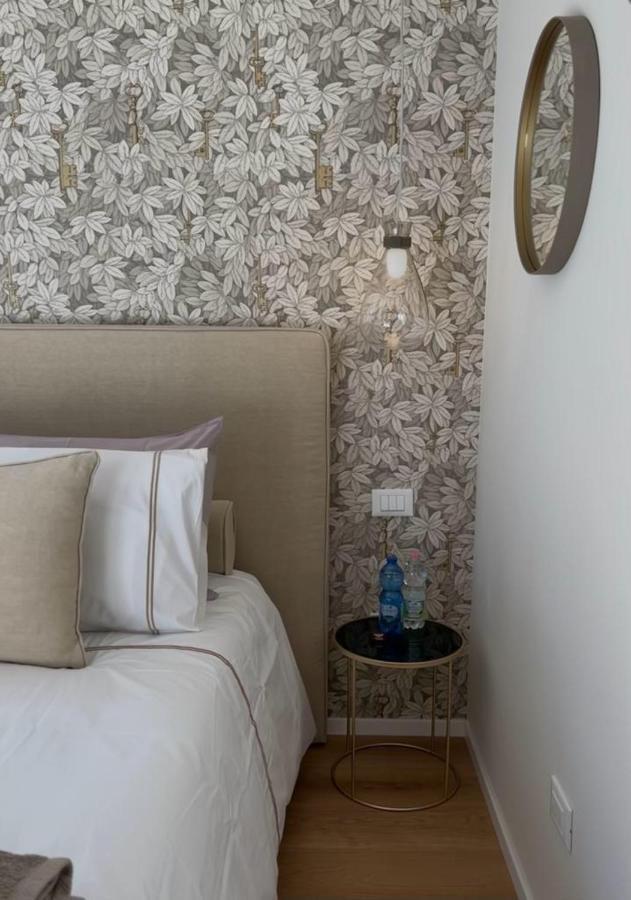 Asso Di Picche, Luxury Suite 圣雷默 外观 照片